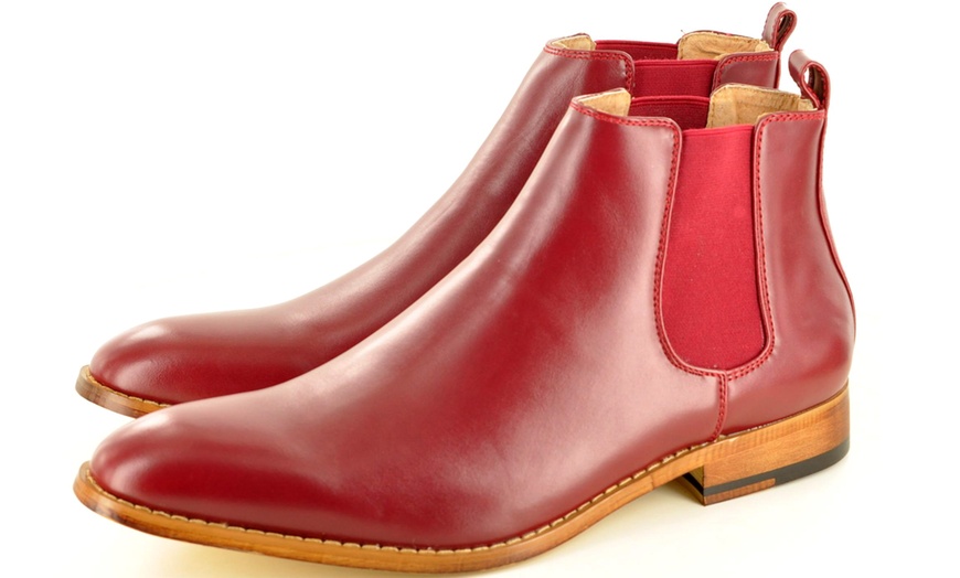 Image 27: Men's Pointed Toe Chelsea Boots