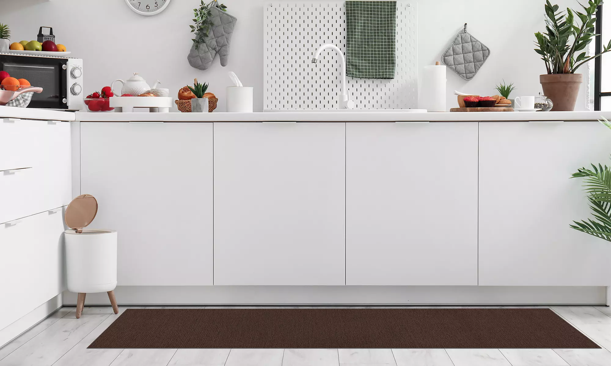 Fleckenresistenter und rutschfester Küchenläufer