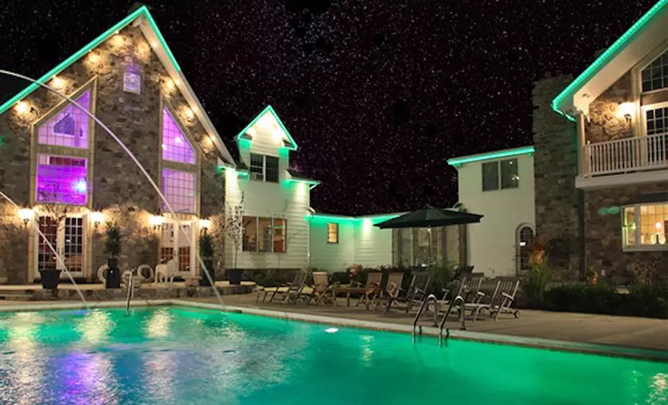 Stay at Chelsea Sun Inn in Mt. Bethel, PA, with Dates into February - Second Medium