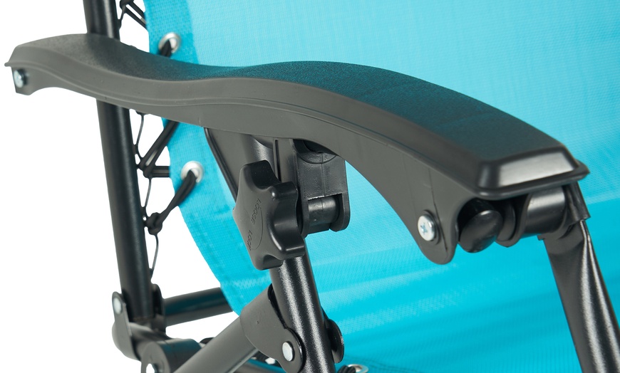 Image 4: Tumbona de exterior ligera y plegable