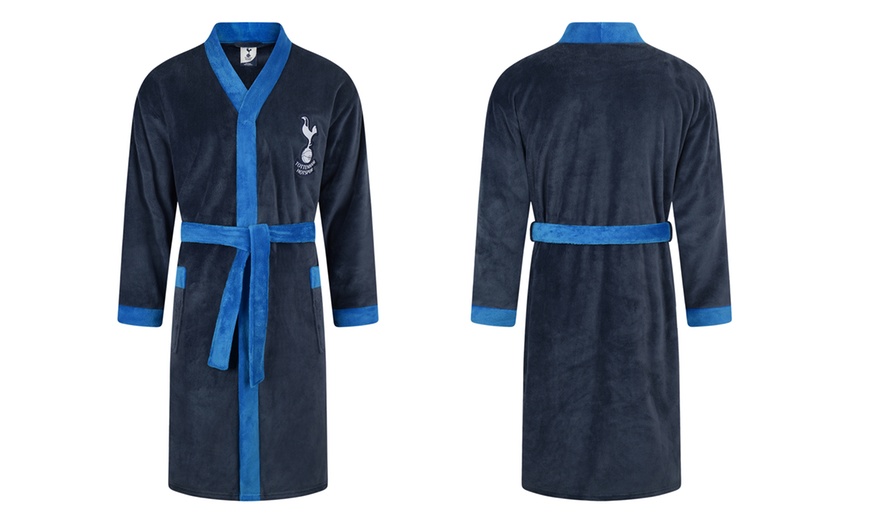 Image 6: Men's Football Dressing Gown