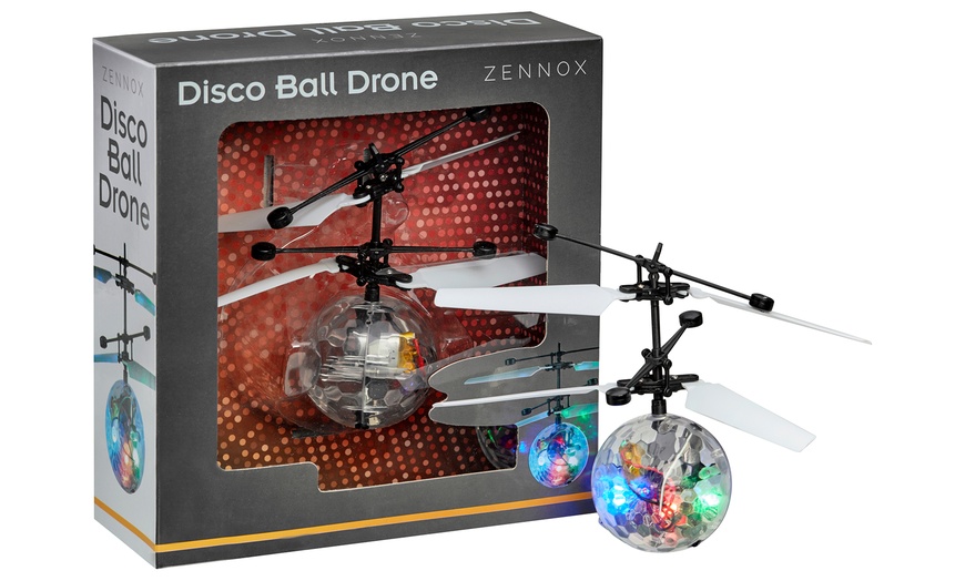 Image 11: Infrared Flying LED Disco Drone