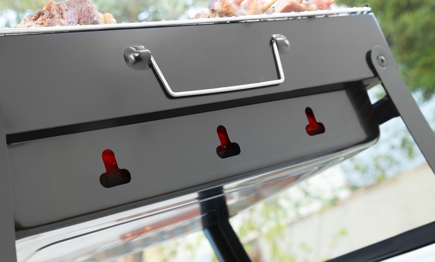 Image 11: Barbecue pieghevole a carbonella InnovaGoods