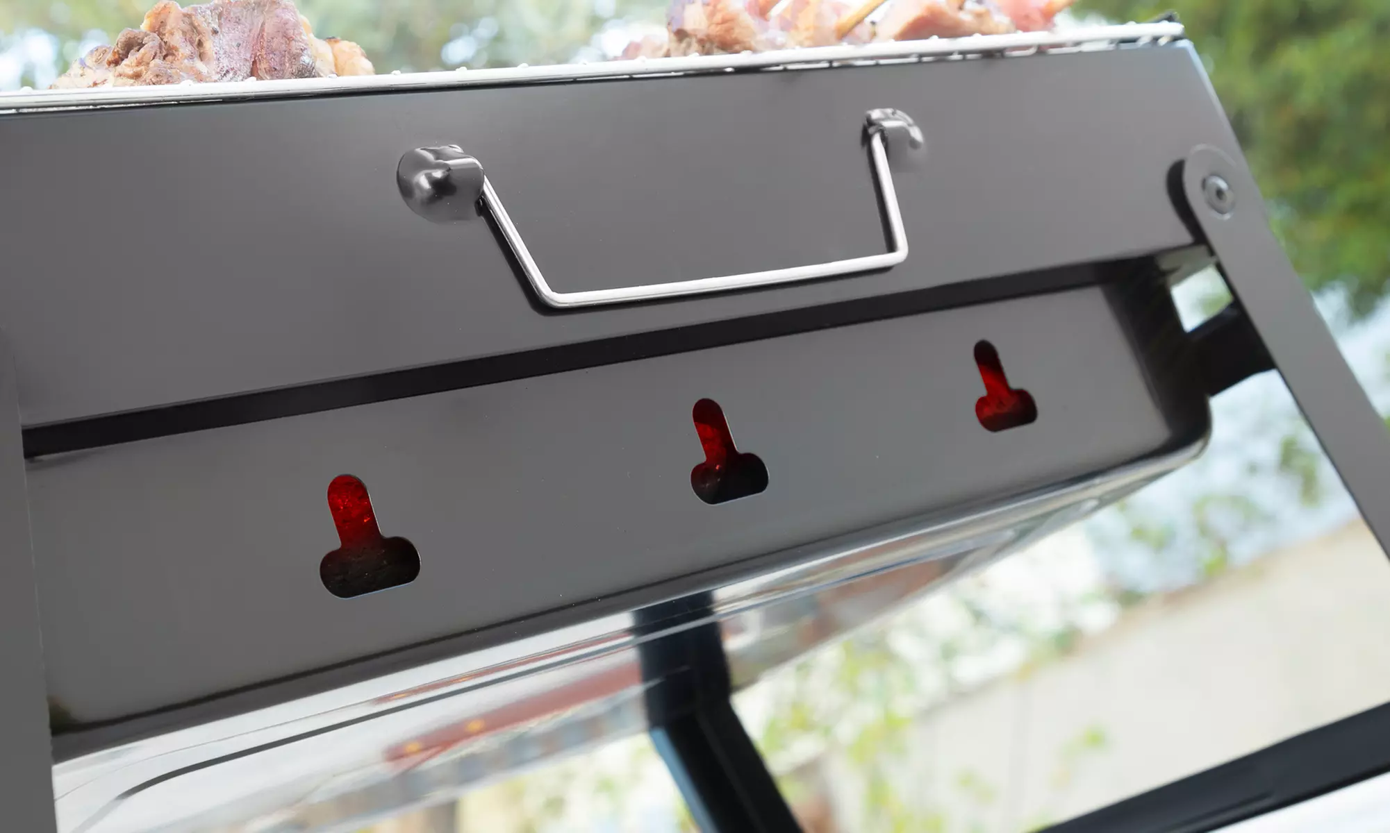 Barbecue de table pliable au charbon de bois InnovaGoods