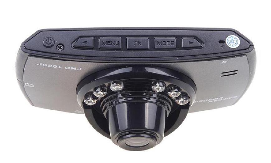 Image 8: G30 Dash Cam with Optional Rear Cam and Card