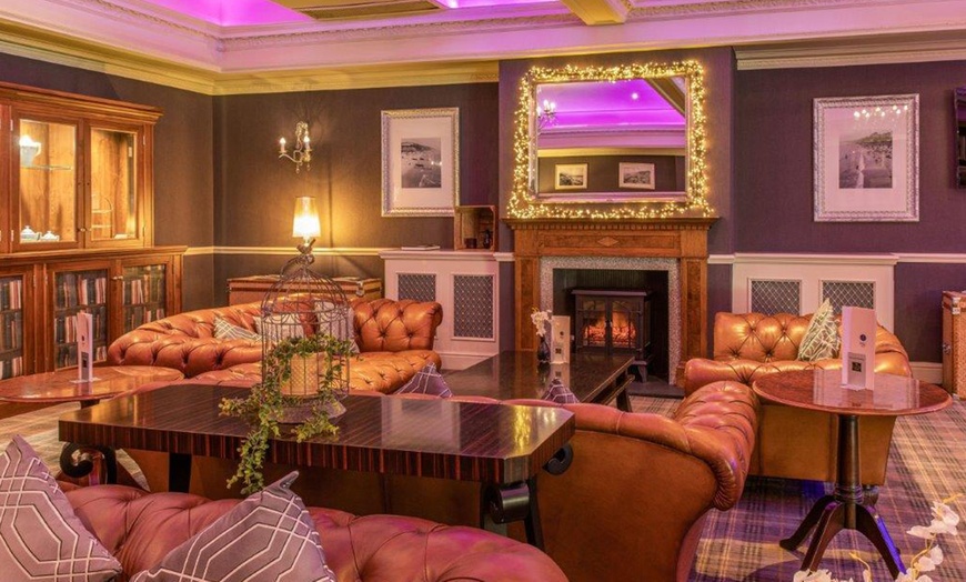 Image 10: Bournemouth: Standard Double with Breakfast