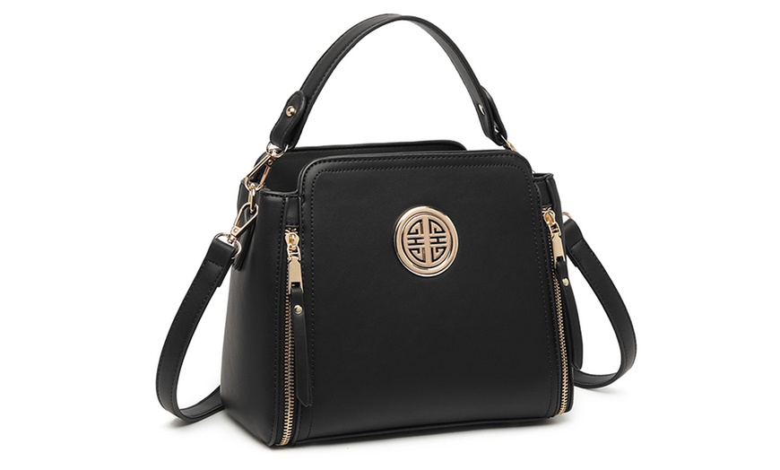 Image 3: Classic Women's Crossbody Bag