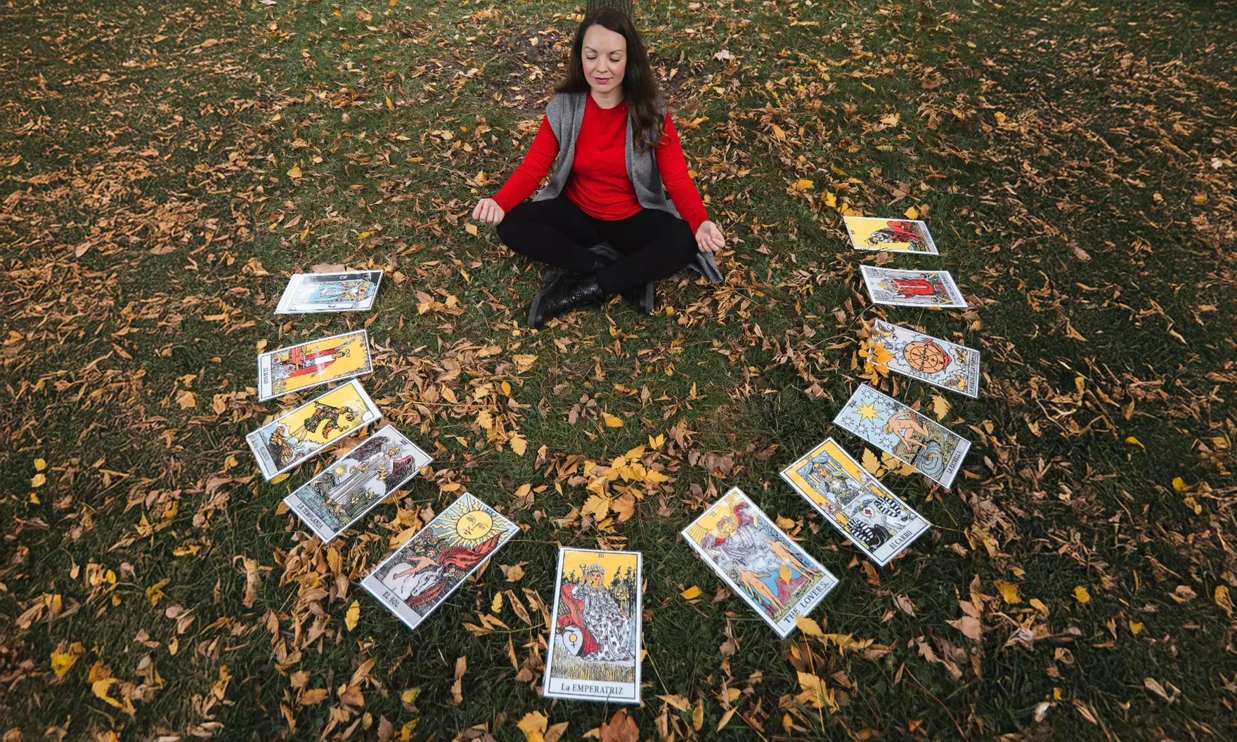 Lectura de cartas de tarot presencial, de 30 minutos, para 1 persona