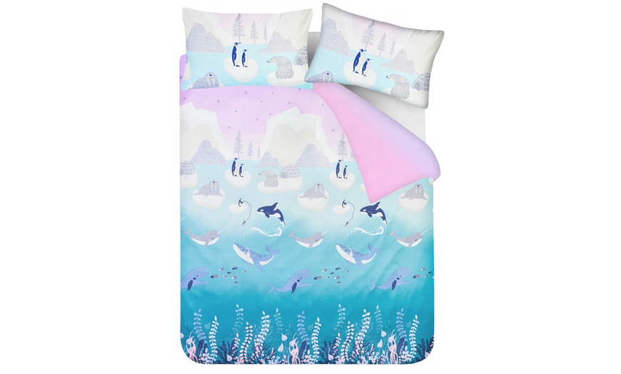 Image 7: Arctic Animals Duvet Set