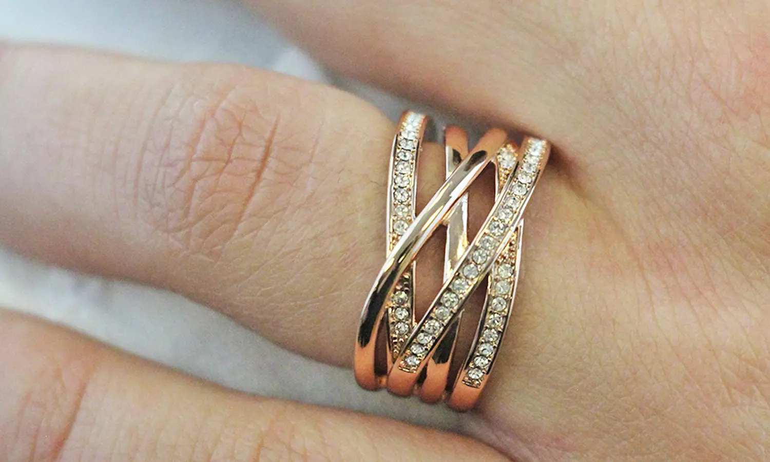 Criss-Cross Ring with Austrian Crystals