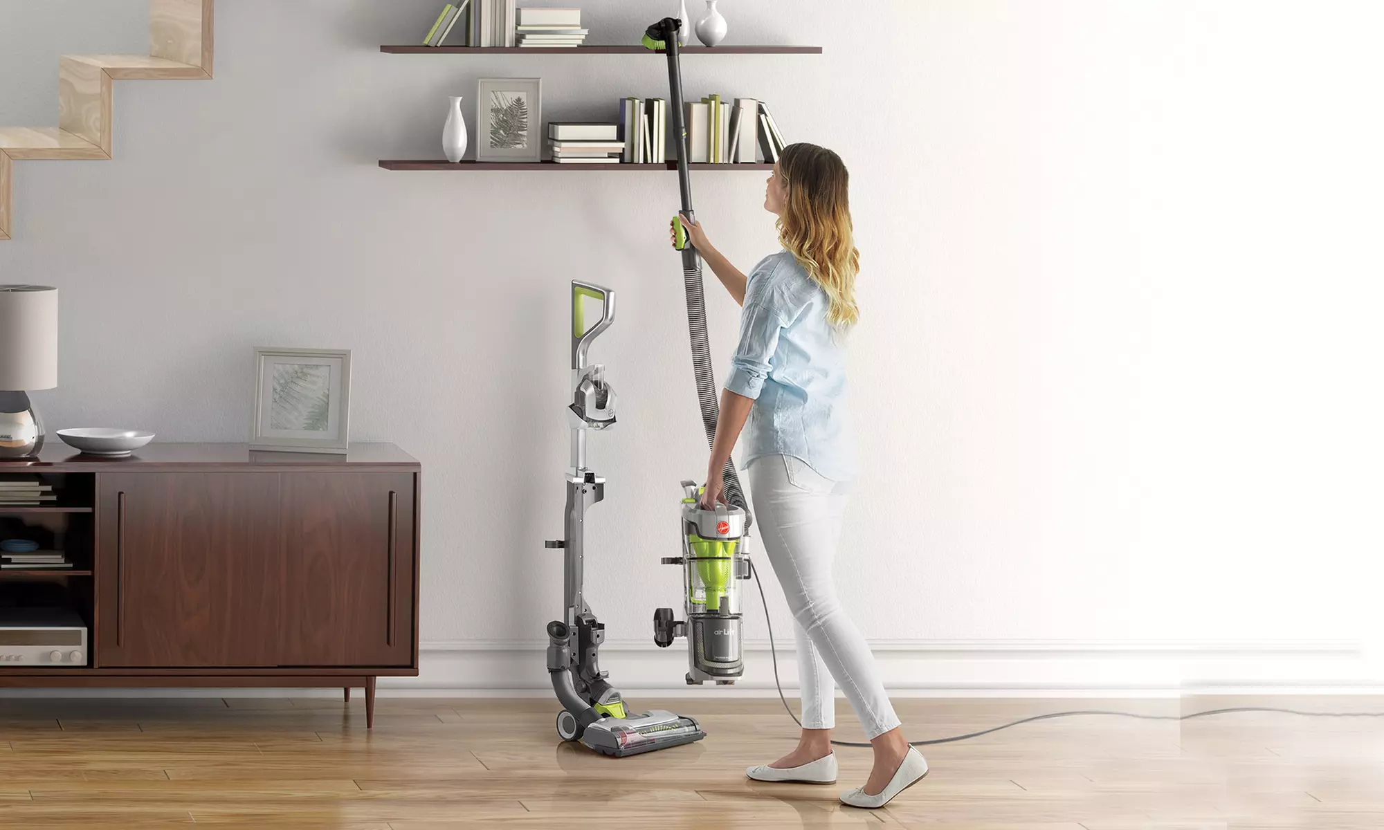 Hoover Air Lift Bagless Upright Vacuum (Manufacturer Refurbished) - Primary Image