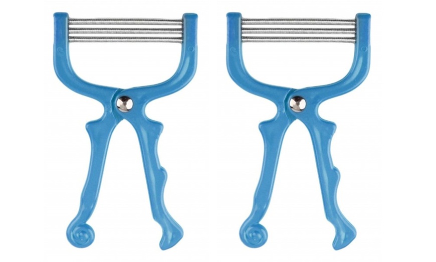 Image 9: One, Two or Four Facial Hair Removing Tools