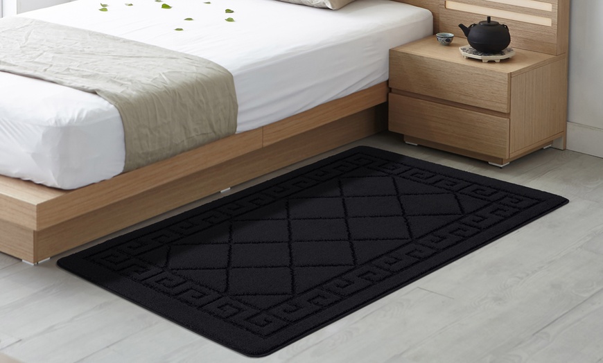 Image 8: Non-Slip Gel-Back Door Entrance Mat