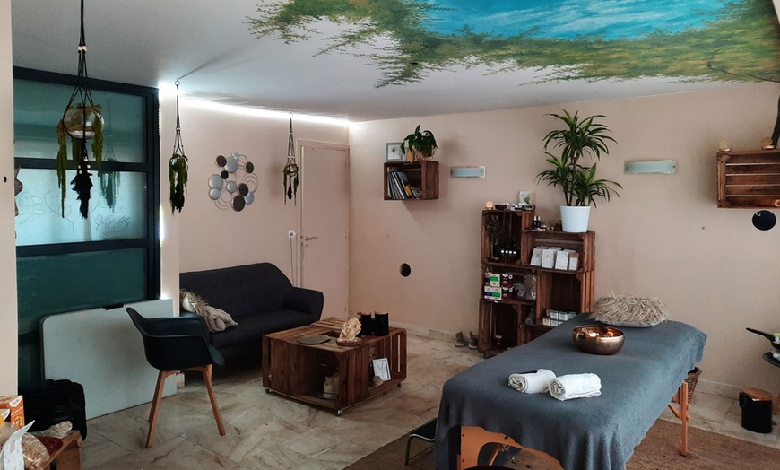 Image 3: Jusqu'à 46% de remise sur Massage chez Marina Devaux 