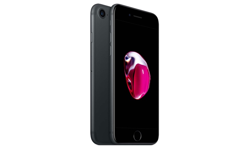 Image 2: Refurbished Apple iPhone 7