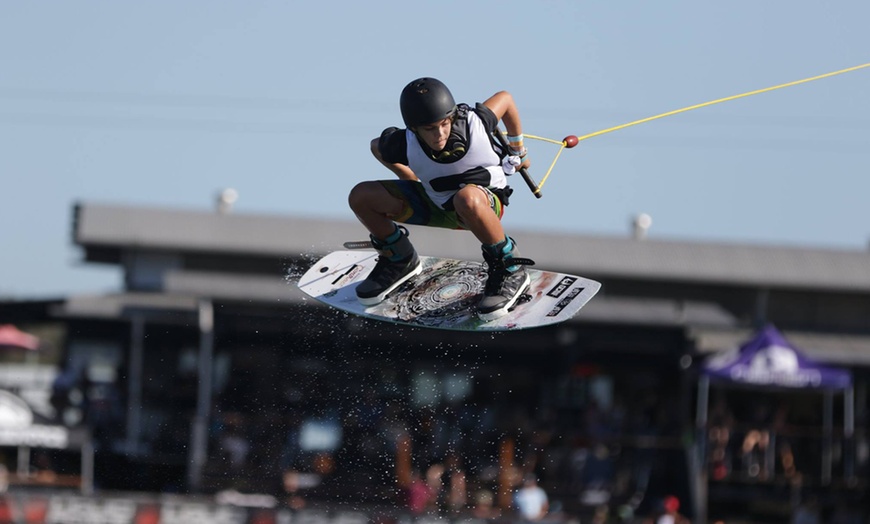 Image 4: Wakeboard or Kneeboard Session