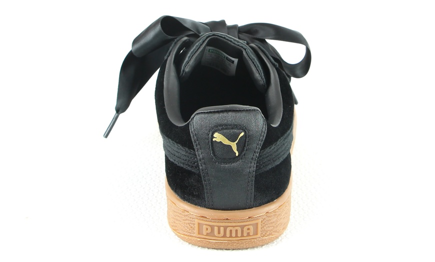 Image 47: Puma Sneakers