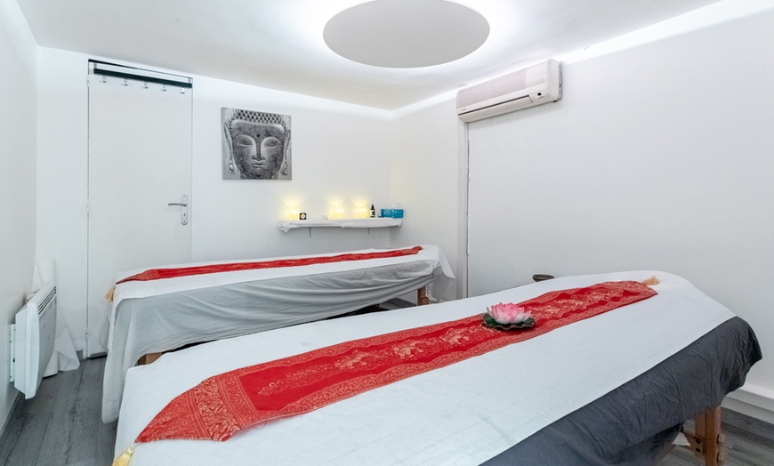 Image 3: Instant de détente en solo ou duo avec Thaï Harmony Spa