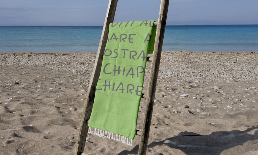 Image 19: Telo mare in spugna con pochette