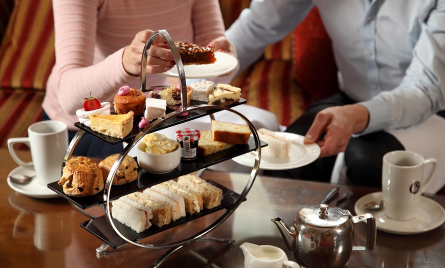 Image 4: Afternoon Tea for Two