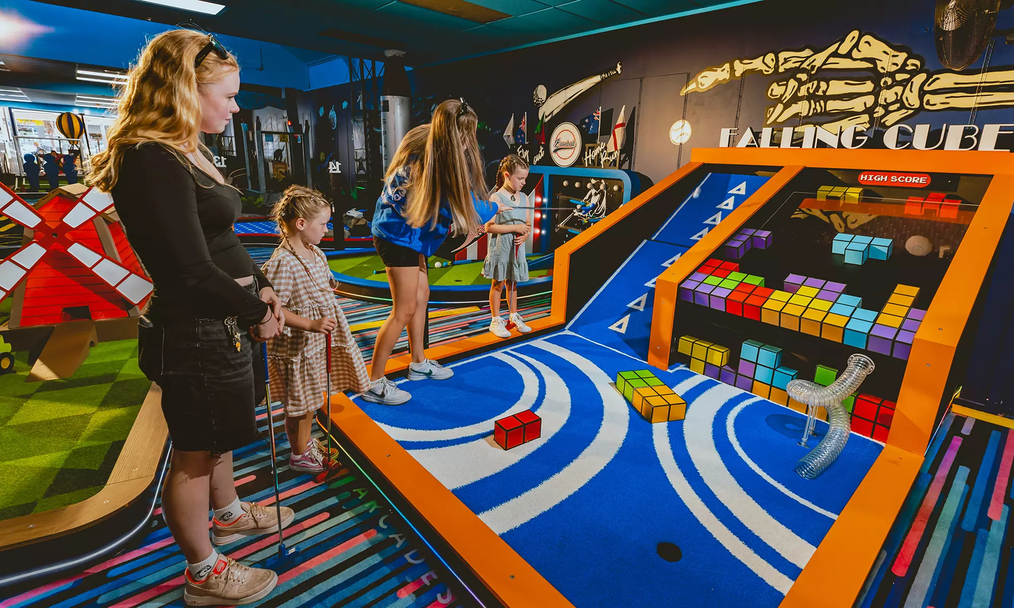 Bis zu 10% Rabatt auf den Golf – Minigolf – Schwarzlicht bei Laserstar Oldenburg