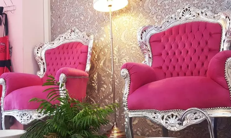 Sesión de manicura y pedicura