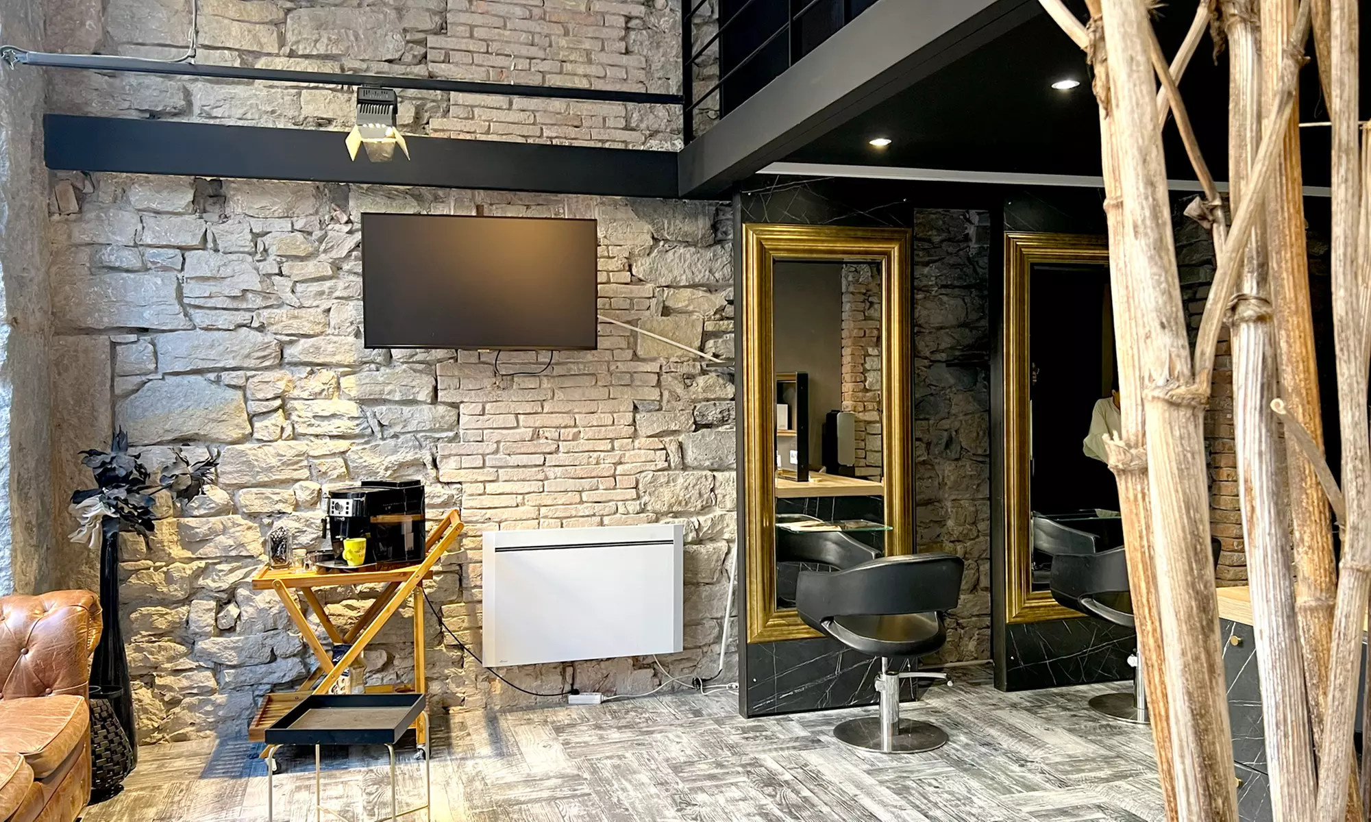 Offrez à votre cuir chevelu un moment de détente avec un soin Head Spa