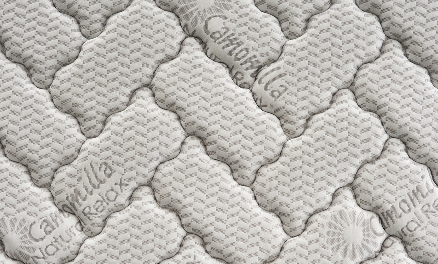 Image 4: Gesteppter Topper mit Kamille-Gewebe