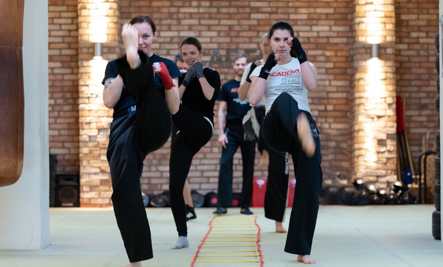 Image 2: Bis zu 69% Rabatt auf den Boxen / Kickboxen – Training bei ACADEMY - Sportschule