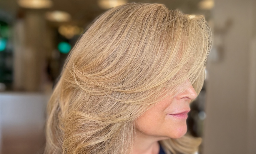 Image 2: Up to 50% Off on Salon - Women's Haircut at Chanté Rose Salon