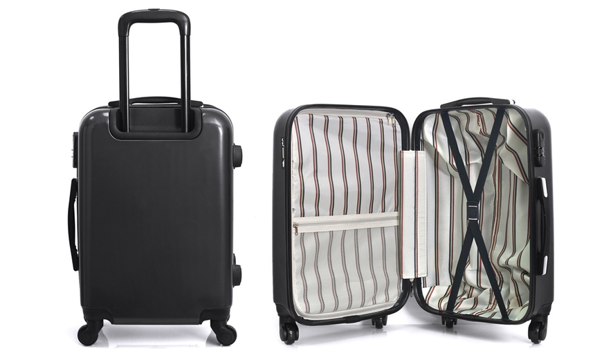 Image 4: Weekend Medium-Size Suitcase