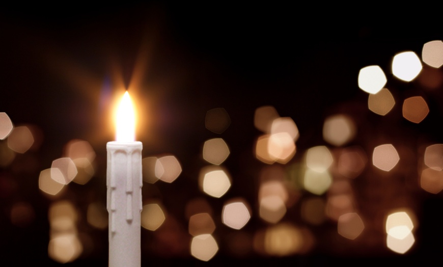 Image 2: Wax Candles Pack with LED Light