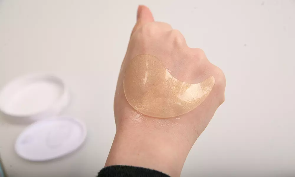 Hydro Lift and Firm Gold Eye Gel Patch - Second Medium