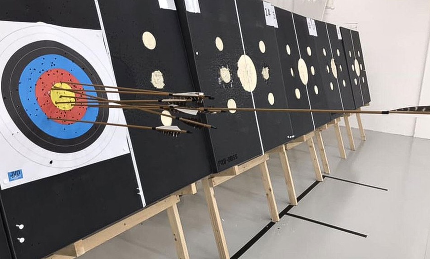 Image 6: One-Hour Indoor Archery Session