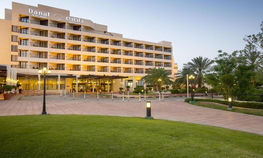 Image 15: Al Ain: One Night 5* Stay with Wi-Fi & Access to All Resort Facilities