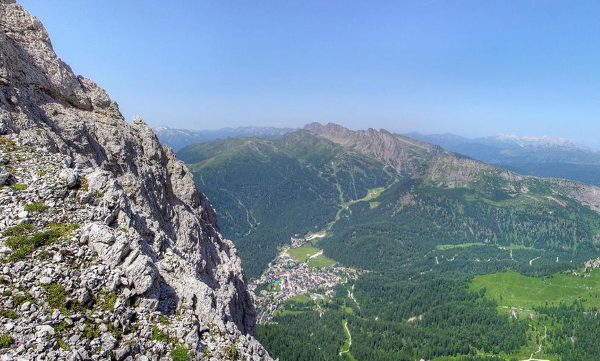 Image 16: Dolomiti: soggiorno con colazione o mezza pensione