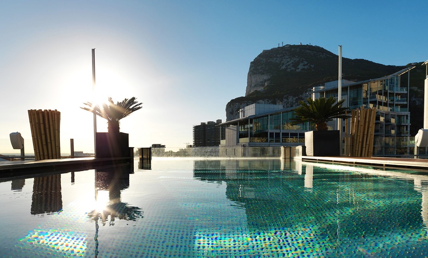 Image 4: 5* Yacht Hotel in Gibraltar