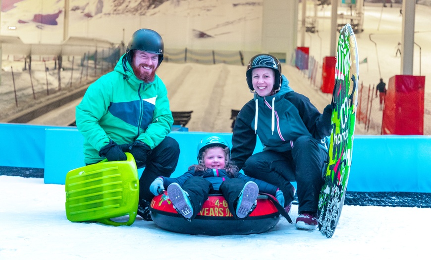 Image 1: Snow Park Pass with Drink for Two or Four People at ❅ Chill Factore ❅