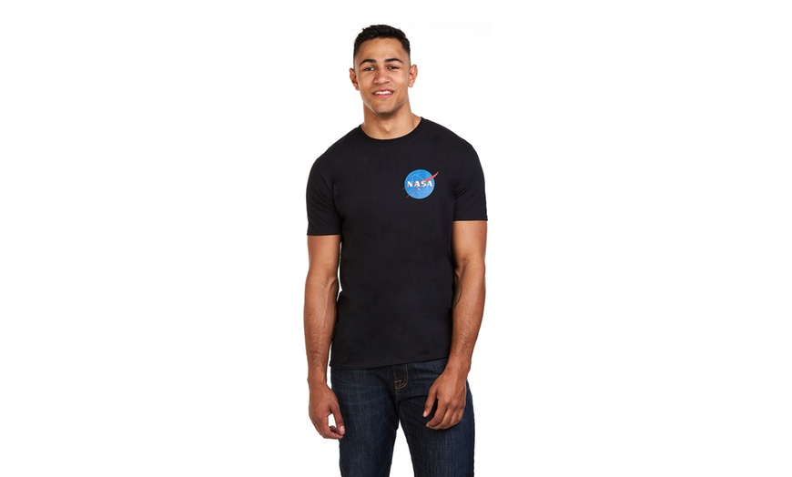 Image 2: Men's NASA T-Shirts