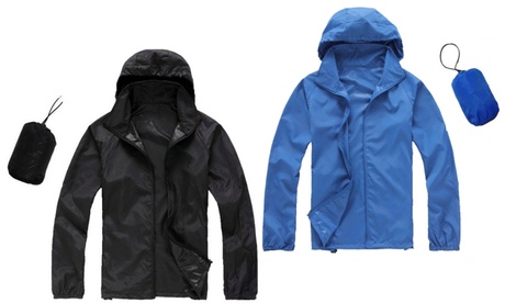 Giacca impermeabile disponibile in vari colori e 4 taglie