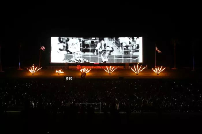 LA Galaxy (Through October 1) - Second Medium