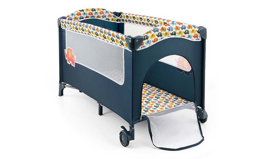 Image 4: Travel Playpen