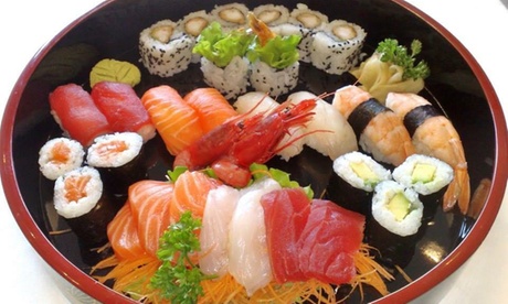 Box d'asporto dumpling o sushi da 30 o 60 pezzi da Sushi e Dumpling (sconto fino a 50%). Prenota&Vai!