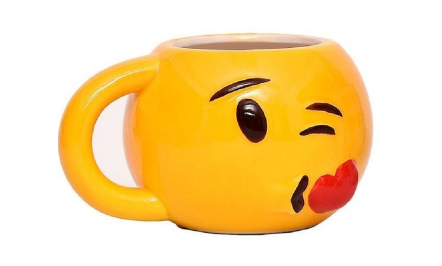 Up To 78% Off on Emoji Mugs (2- or 4-Pack) | Groupon Goods