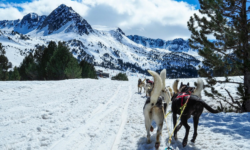 Image 7: Andorra: habitación doble con media pensión y forfait de dos días