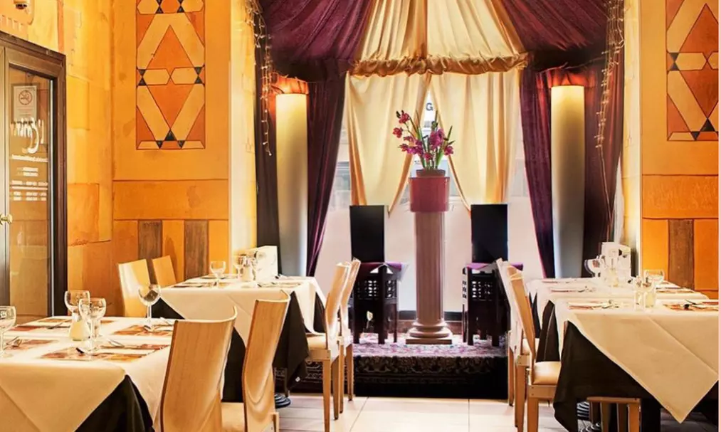 Libanesische Köstlichkeiten: Exklusives 3-Gänge-Menü für 2-4 Personen