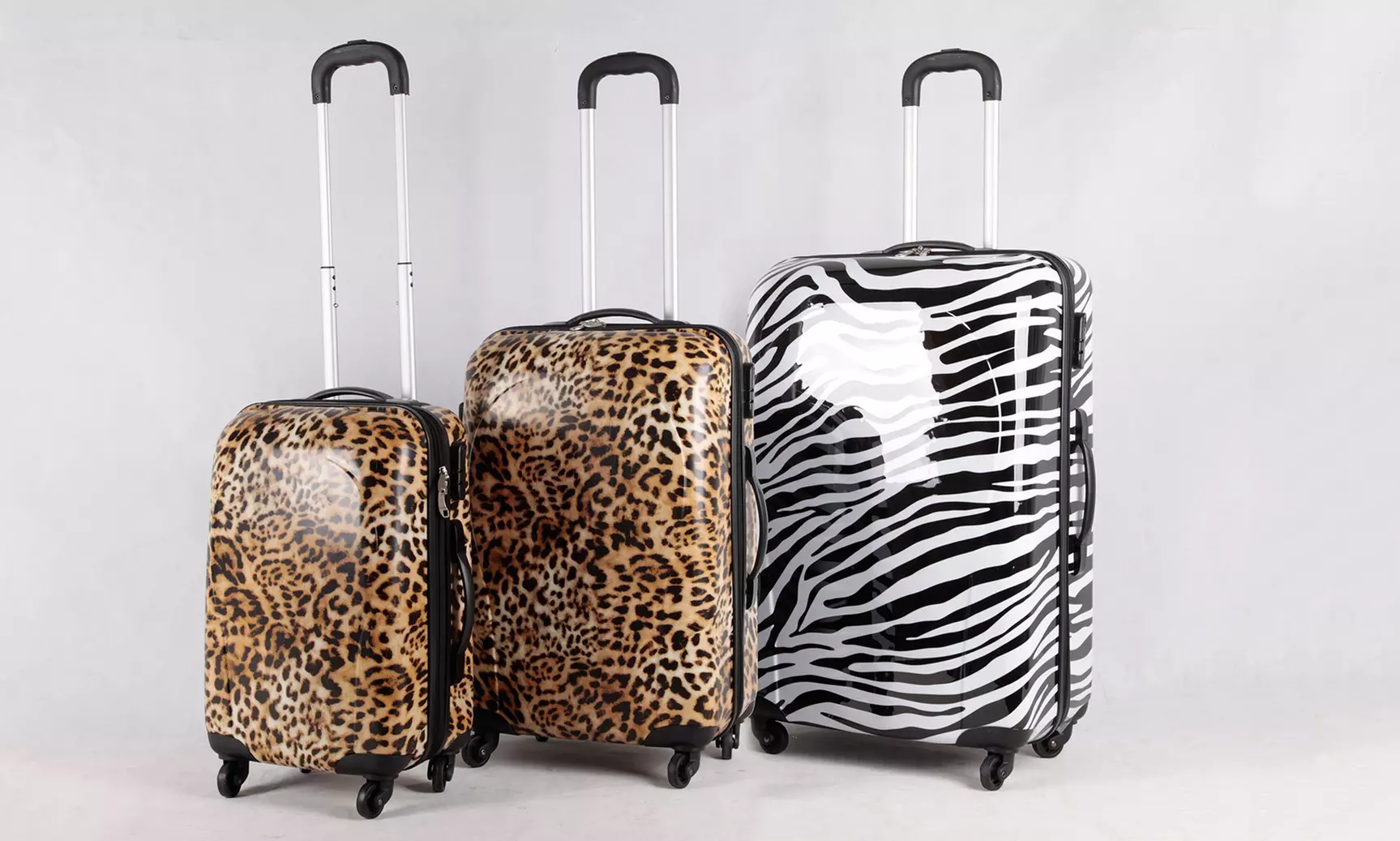 Reisekoffer mit Zebra- oder Leopard-Motiv - Primary Image