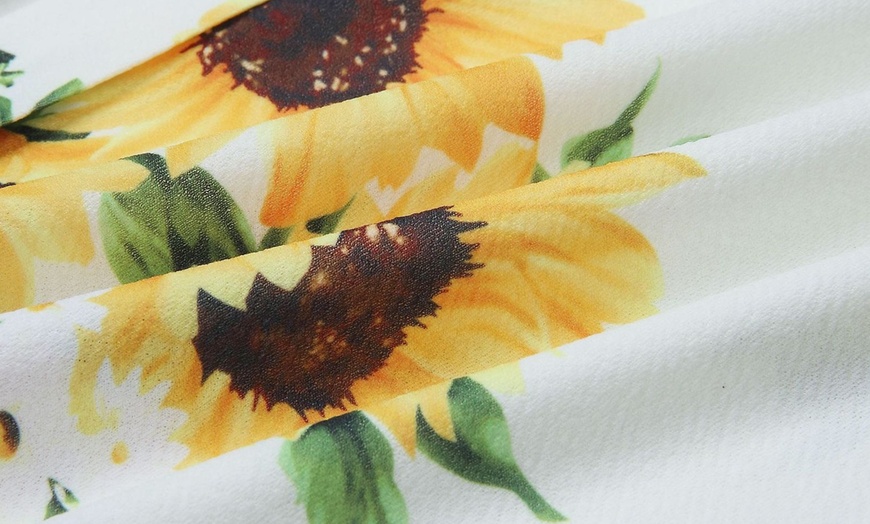 Image 5: Robe à imprimé tournesol