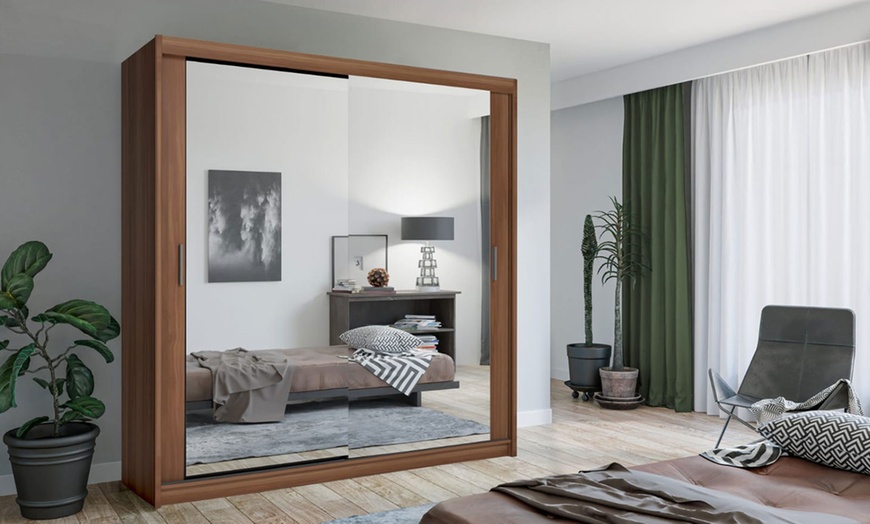 Image 3: Chicago Double-Sliding Full-Mirrored Door Wardrobe