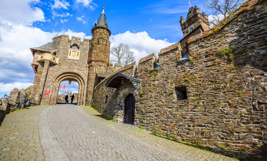 Image 15: Cochem: 2-3 Nächte inkl. Frühstück, Wein und Bootsrundfahrt